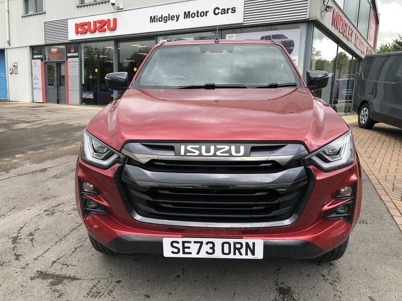 Isuzu 1.9 TD V-Cross Pickup Double Cab 4dr Diesel Manual 4WD Euro 6 (s/s) (164 ps)