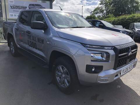 Mitsubishi L200, Titan Pickup 2.4 Automatic Diesel