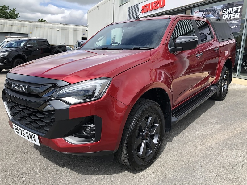 Isuzu 1.9 TD V-Cross Commercial Pickup 4dr Diesel Auto 4WD Euro 6 (s/s) (164 ps)