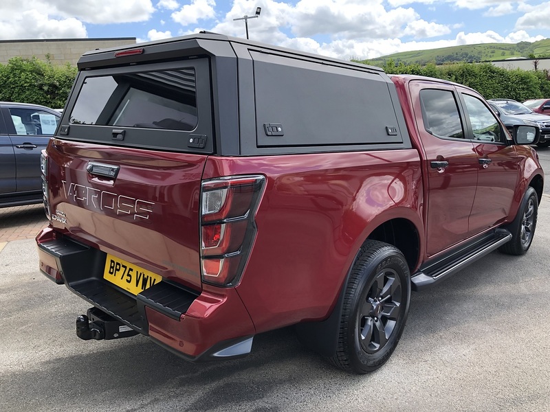 Isuzu 1.9 TD V-Cross Commercial Pickup 4dr Diesel Auto 4WD Euro 6 (s/s) (164 ps)