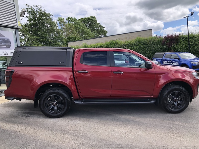 Isuzu 1.9 TD V-Cross Commercial Pickup 4dr Diesel Auto 4WD Euro 6 (s/s) (164 ps)