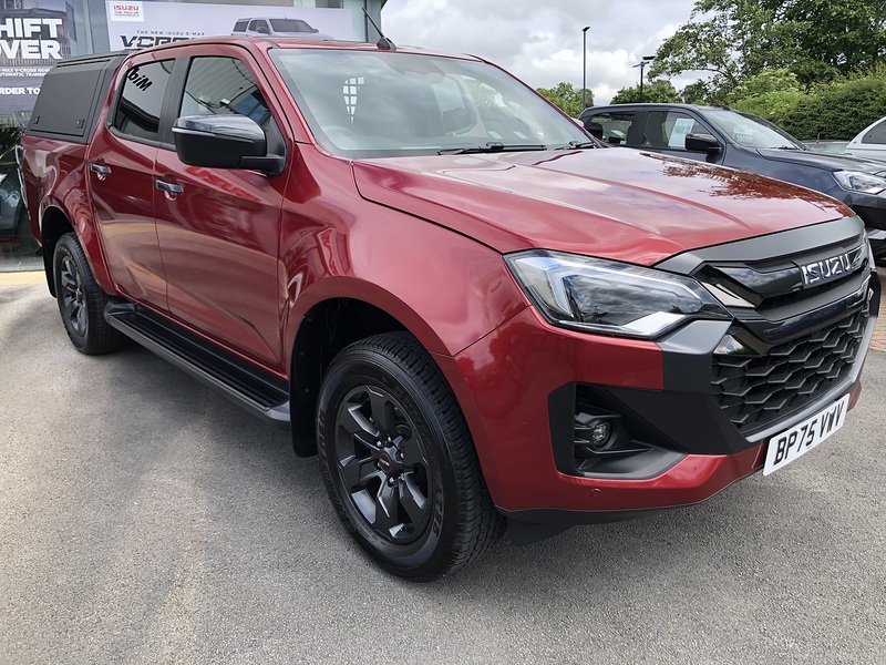 Isuzu 1.9 TD V-Cross Commercial Pickup 4dr Diesel Auto 4WD Euro 6 (s/s) (164 ps)