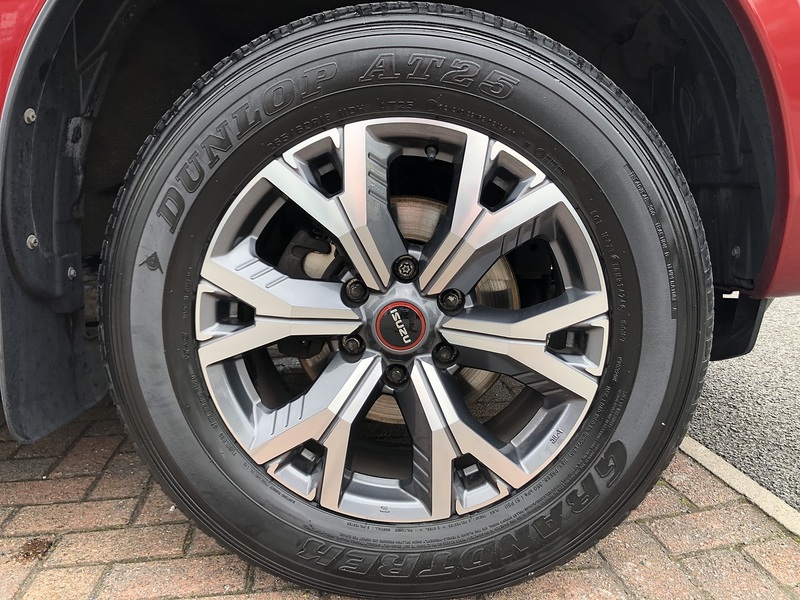 Isuzu 1.9 TD DL40 Pickup Double Cab 4dr Diesel Auto 4WD Euro 6 (s/s) (164 ps)