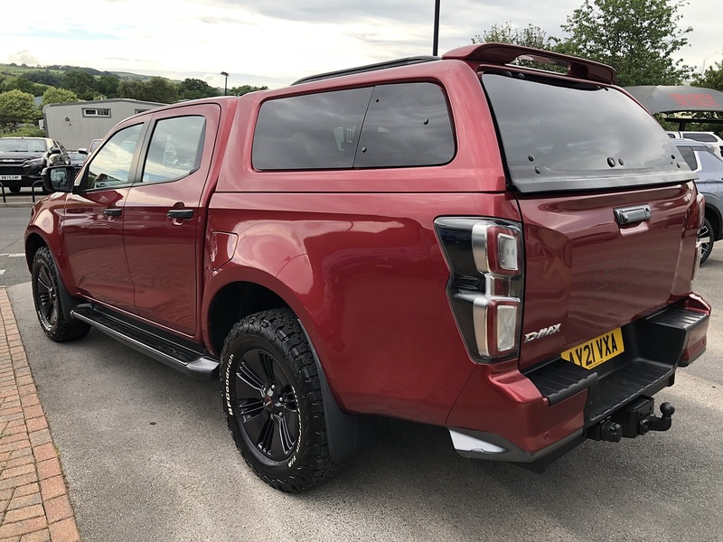 Isuzu 1.9 TD V-Cross Pickup Double Cab 4dr Diesel Auto 4WD Euro 6 (s/s) (164 ps)