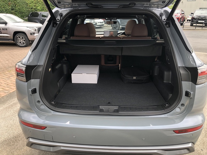 Mitsubishi PHEV Diamond SUV 2.4 Auto Petrol/Electric