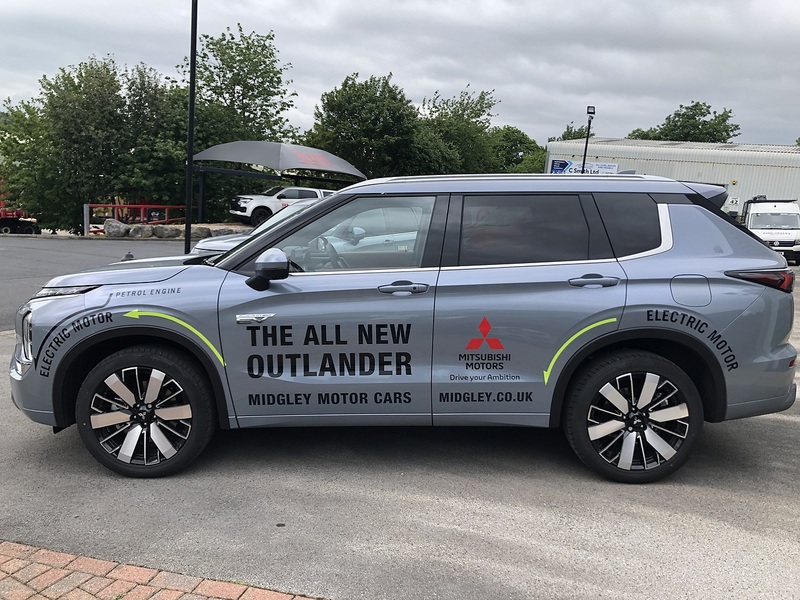 Mitsubishi PHEV Diamond SUV 2.4 Auto Petrol/Electric