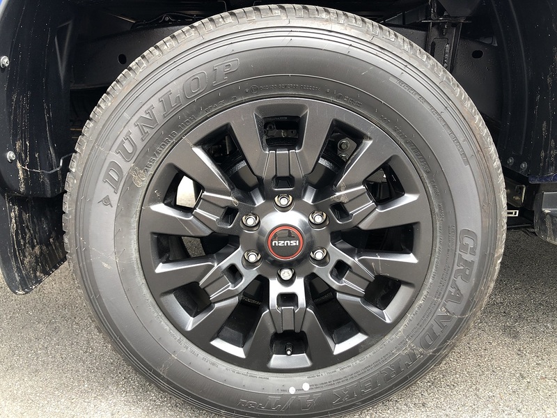 Isuzu eV-Cross Pickup 0 Automatic Electric