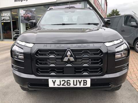 Mitsubishi L200, Barbarian 2.4 Pickup Automatic Diesel