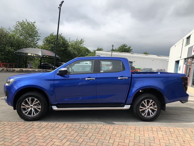 Isuzu 1.9 TD DL40 Pickup Double Cab 4dr Diesel Manual 4WD Euro 6 (s/s) (164 ps)