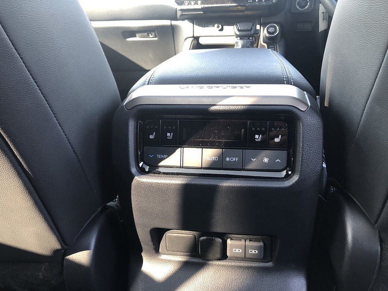 Toyota 2.8D Invincible SUV 5dr Diesel Auto 4WD Euro 6 (s/s) (LWB) (204 ps)