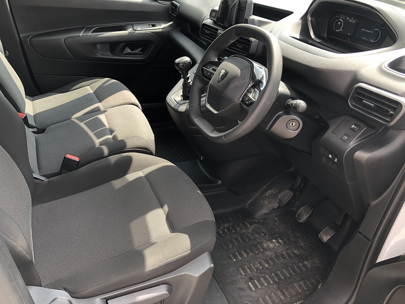 Peugeot 1.5 BlueHDi 1000 Professional Standard Panel Van 5dr Diesel Manual SWB Euro 6 (s/s) (100 ps)