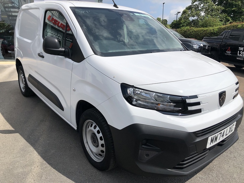 Peugeot 1.5 BlueHDi 1000 Professional Standard Panel Van 5dr Diesel Manual SWB Euro 6 (s/s) (100 ps)