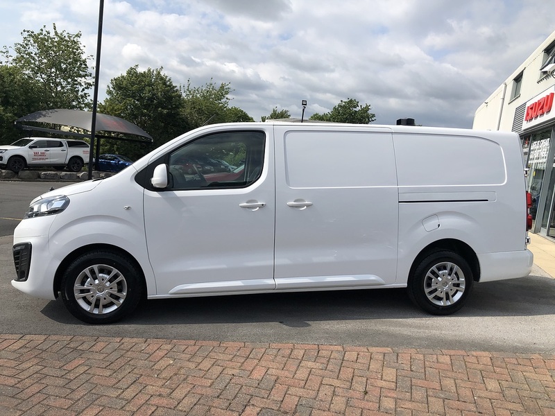 Vauxhall 1.5 Turbo D 2900 Sportive Panel Van 5dr Diesel Manual L2 H1 Euro 6 (s/s) (100 ps)