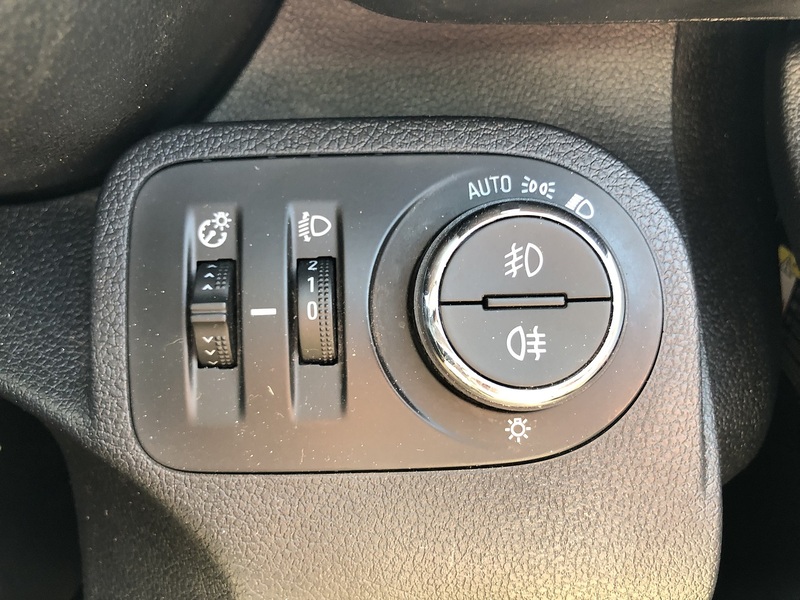 Vauxhall 1.5 Turbo D 2300 Pro Panel Van 5dr Diesel Manual L1 H1 Euro 6 (s/s) (100 ps)
