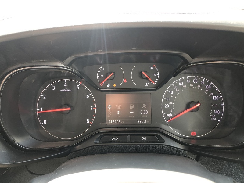 Vauxhall 1.5 Turbo D 2300 Pro Panel Van 5dr Diesel Manual L1 H1 Euro 6 (s/s) (100 ps)