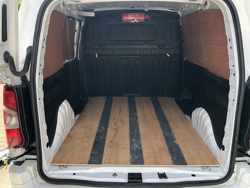 Vauxhall 1.5 Turbo D 2300 Pro Panel Van 5dr Diesel Manual L1 H1 Euro 6 (s/s) (100 ps)