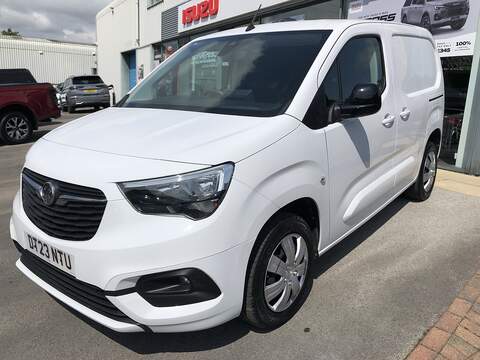 Vauxhall Combo, 1.5 Turbo D 2300 Pro Panel Van 5dr Diesel Manual L1 H1 Euro 6 (s/s) (100 ps)
