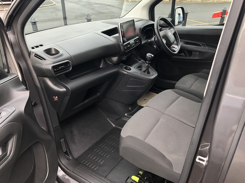 Toyota 1.5 BlueHDi Icon Short Panel Van 5dr Diesel Manual SWB Euro 6 (s/s) (100 bhp)