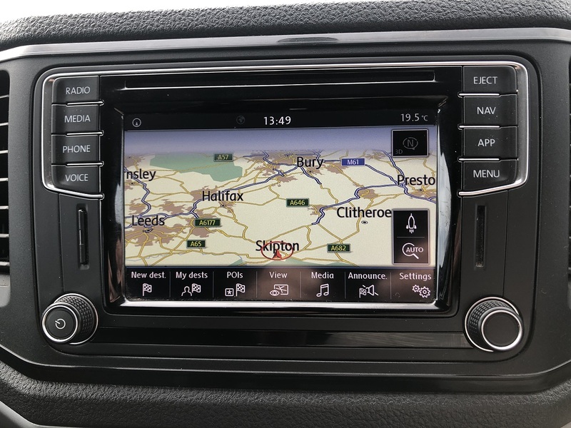 Volkswagen 3.0 TDI V6 Trendline Pickup Double Cab 4dr Diesel Auto 4Motion Euro 6 (s/s) (204 ps)