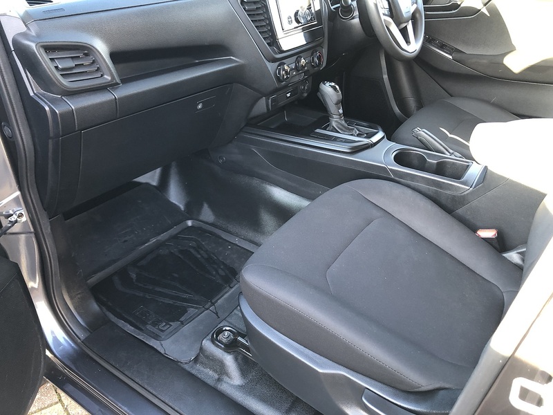 Isuzu Utility Dcb Pick Up 1.9 Automatic Diesel