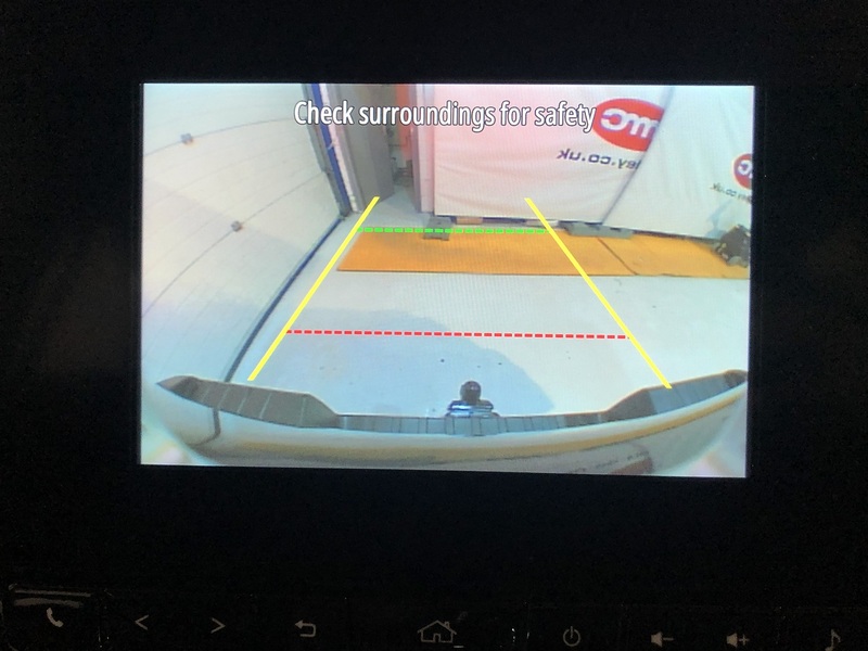 Isuzu Dl40 Dcb Pick Up 1.9 Automatic Diesel