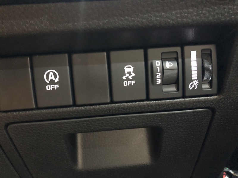 Isuzu Dl40 Dcb Pick Up 1.9 Automatic Diesel