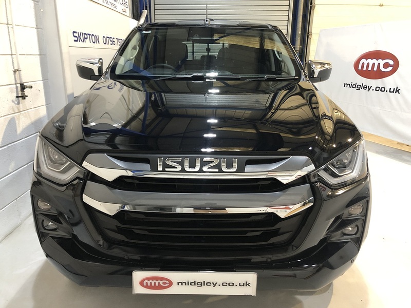 Isuzu Dl40 Dcb Pick Up 1.9 Automatic Diesel