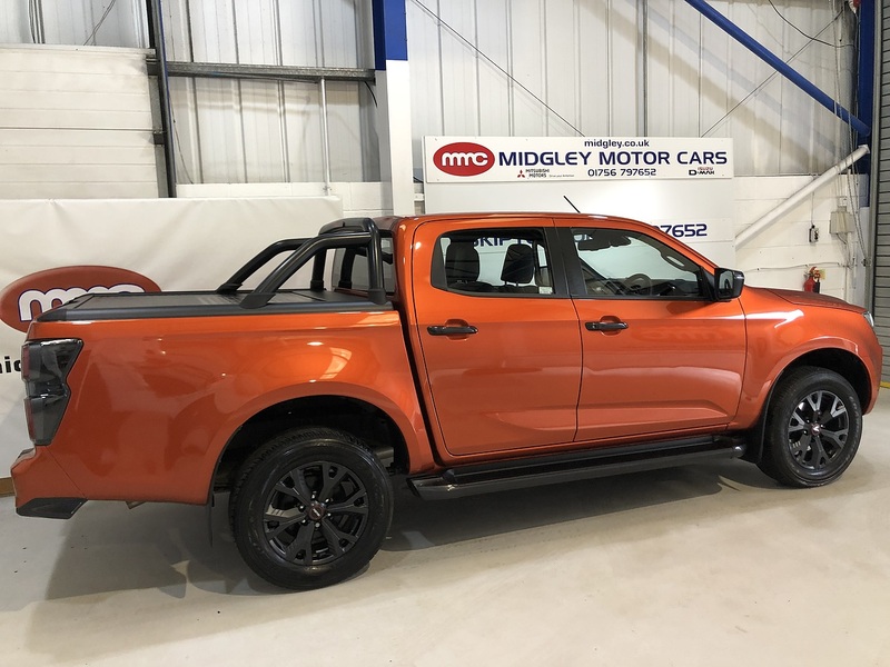 Isuzu 1.9 TD V-Cross Pickup Double Cab 4dr Diesel Auto 4WD Euro 6 (s/s) (164 ps)