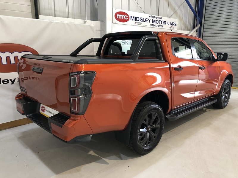 Isuzu 1.9 TD V-Cross Pickup Double Cab 4dr Diesel Auto 4WD Euro 6 (s/s) (164 ps)