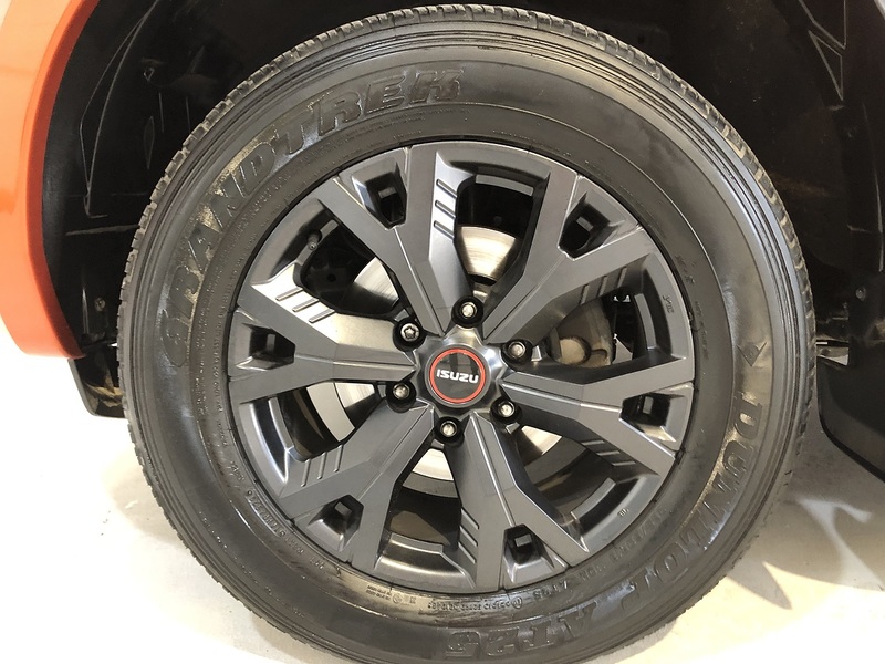 Isuzu 1.9 TD V-Cross Pickup Double Cab 4dr Diesel Auto 4WD Euro 6 (s/s) (164 ps)