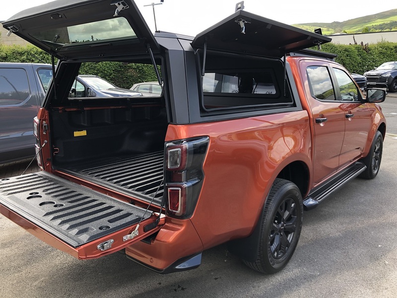 Isuzu 1.9 TD V-Cross Pickup Double Cab 4dr Diesel Auto 4WD Euro 6 (s/s) (164 ps)