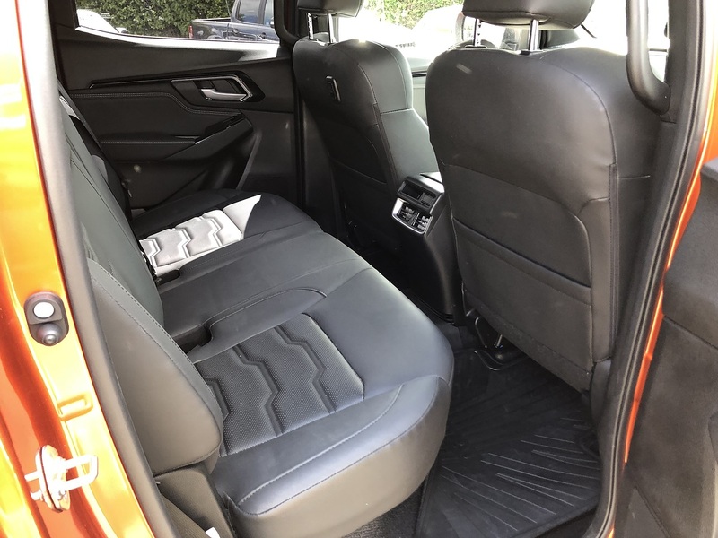 Isuzu 1.9 TD V-Cross Pickup Double Cab 4dr Diesel Auto 4WD Euro 6 (s/s) (164 ps)