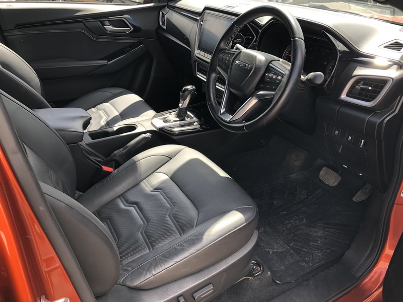 Isuzu 1.9 TD V-Cross Pickup Double Cab 4dr Diesel Auto 4WD Euro 6 (s/s) (164 ps)