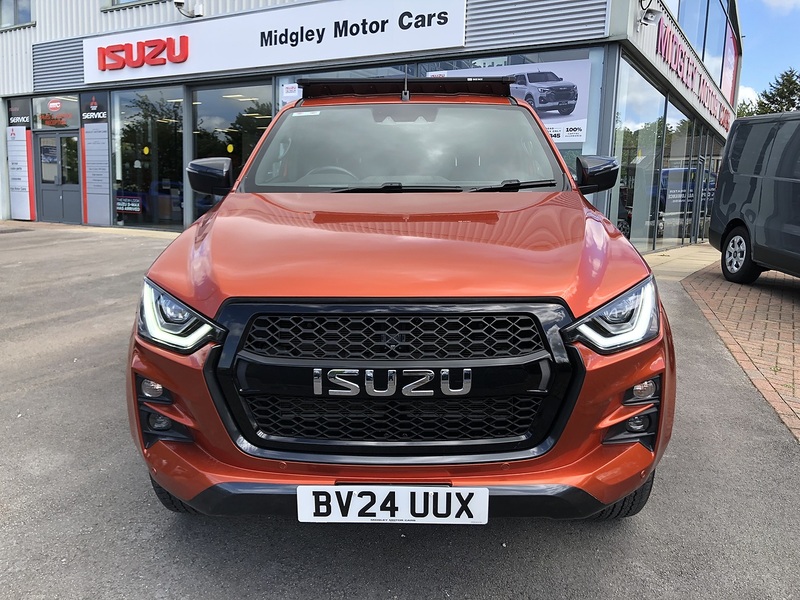 Isuzu 1.9 TD V-Cross Pickup Double Cab 4dr Diesel Auto 4WD Euro 6 (s/s) (164 ps)