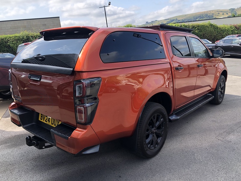 Isuzu 1.9 TD V-Cross Pickup Double Cab 4dr Diesel Auto 4WD Euro 6 (s/s) (164 ps)