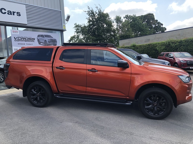 Isuzu 1.9 TD V-Cross Pickup Double Cab 4dr Diesel Auto 4WD Euro 6 (s/s) (164 ps)