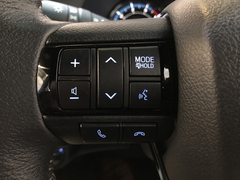 Toyota 2.8 D-4D-h Invincible X Pickup 4dr Diesel Hybrid Auto 4WD Euro 6 (204 ps)