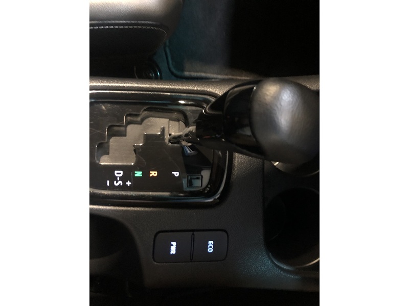 Toyota 2.8 D-4D Invincible X Pickup Double Cab 4dr Diesel Auto 4WD Euro 6 (s/s) (204 ps)