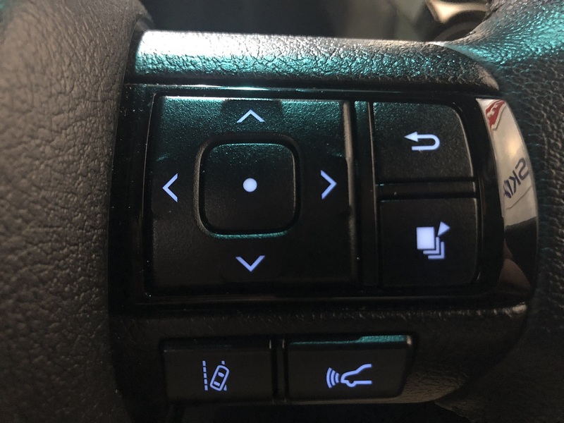 Toyota 2.8 D-4D Invincible X Pickup Double Cab 4dr Diesel Auto 4WD Euro 6 (s/s) (204 ps)