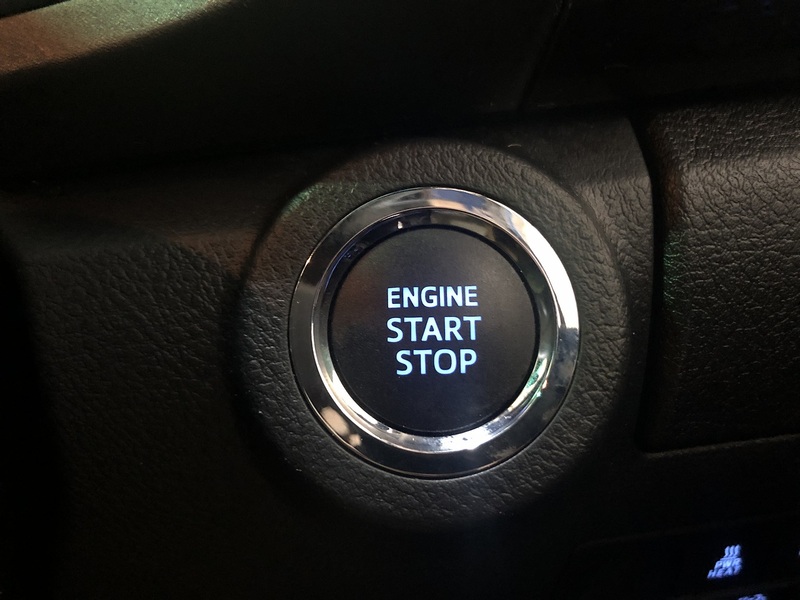 Toyota 2.8 D-4D Invincible X Pickup Double Cab 4dr Diesel Auto 4WD Euro 6 (s/s) (204 ps)