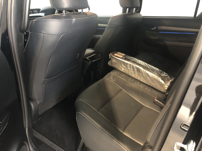 Toyota 2.8 D-4D Invincible X Pickup Double Cab 4dr Diesel Auto 4WD Euro 6 (s/s) (204 ps)