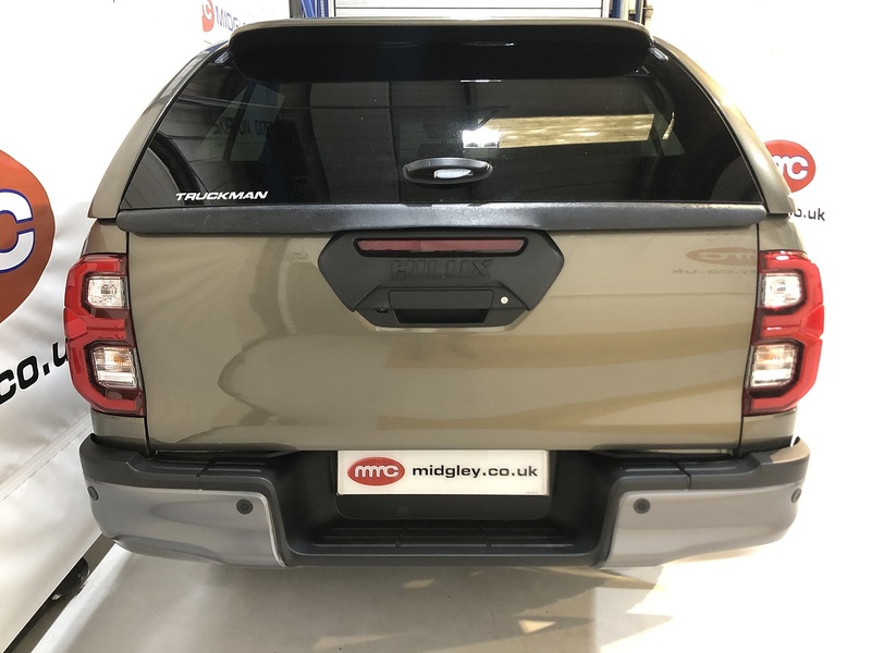 Toyota Invincible X 4Wd D-4D Dcb Pick Up 2.8 Automatic Diesel