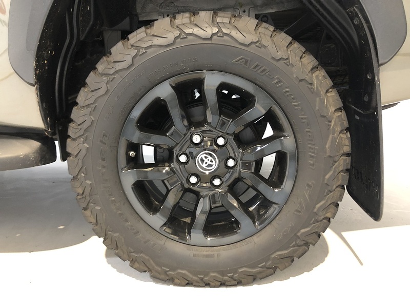 Toyota Invincible X 4Wd D-4D Dcb Pick Up 2.8 Automatic Diesel