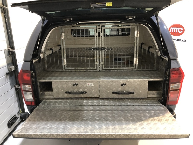 Isuzu Utility Double Cab Pick Up 1.9 Manual Diesel