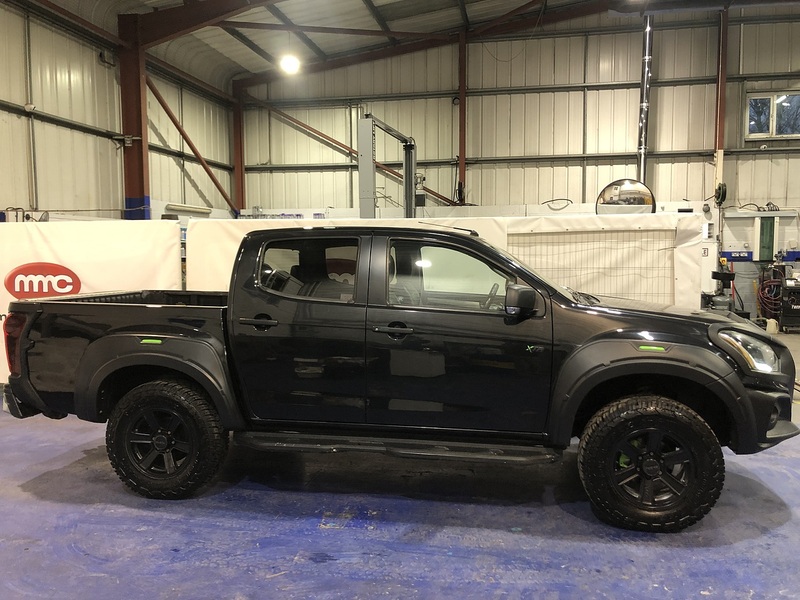 Isuzu Xtr Dcb Nav Plus Pick Up 1.9 Automatic Diesel