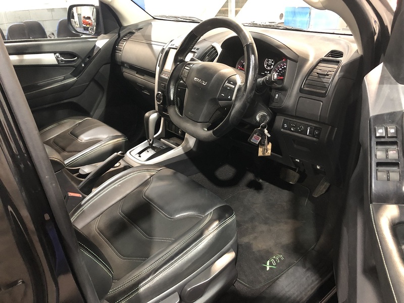 Isuzu Xtr Dcb Nav Plus Pick Up 1.9 Automatic Diesel