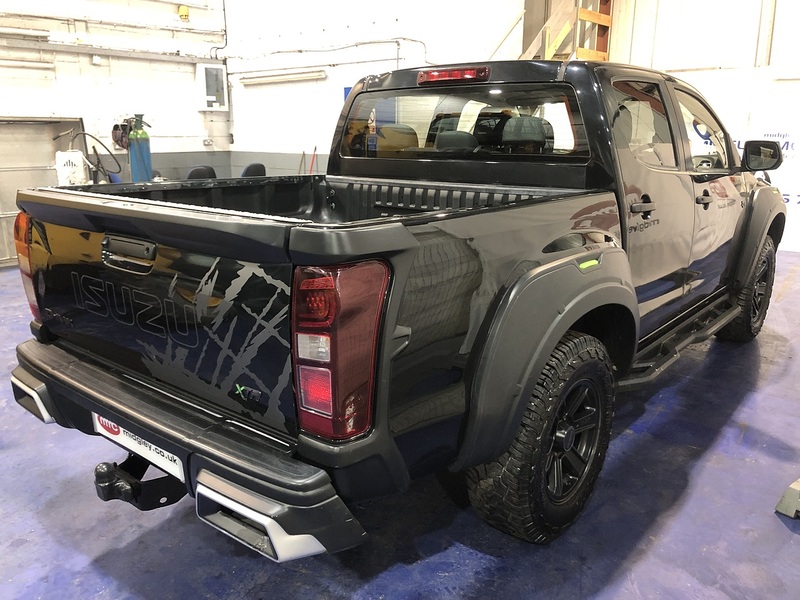 Isuzu Xtr Dcb Nav Plus Pick Up 1.9 Automatic Diesel