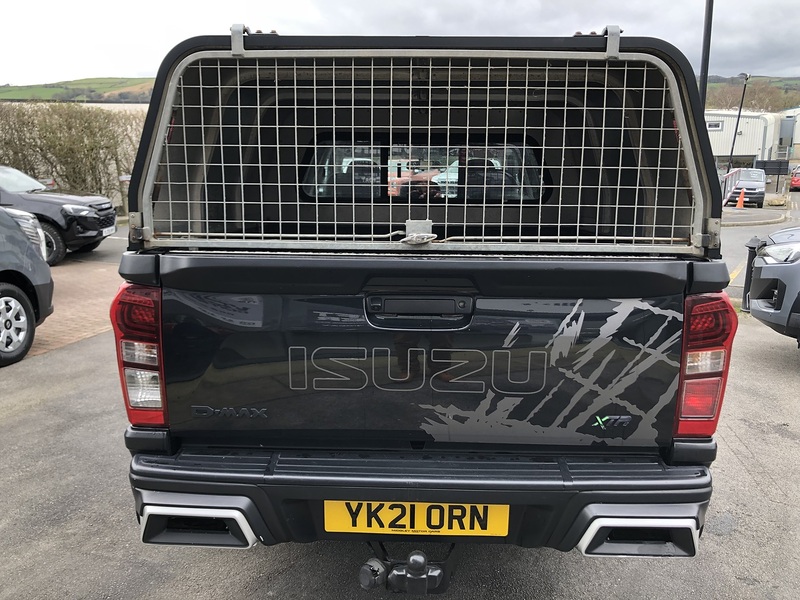 Isuzu Xtr Dcb Nav Plus Pick Up 1.9 Automatic Diesel