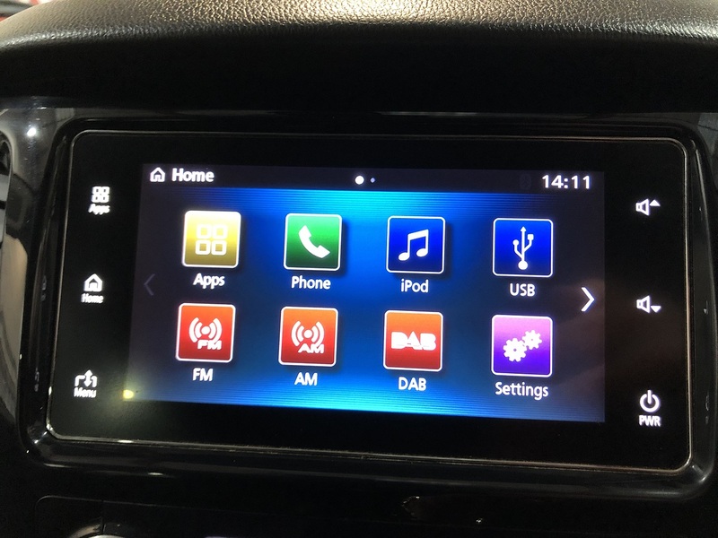 Mitsubishi DI-D DC Barbarian Pickup 2.4 Manual Diesel