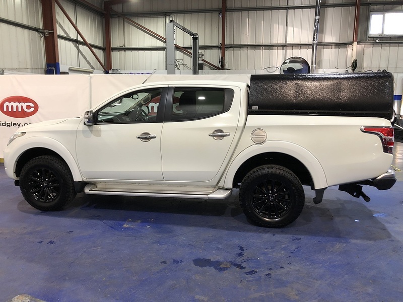 Mitsubishi DI-D DC Barbarian Pickup 2.4 Manual Diesel